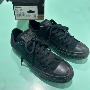 New CLASSIC BLACK MONO Converse All Star size 4.5